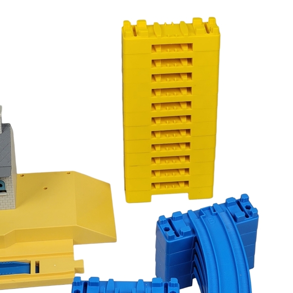 Thomas & Friends Talking Thomas Adventure Set #4760 Tomy 1998 READ**** - Picture 2 of 9